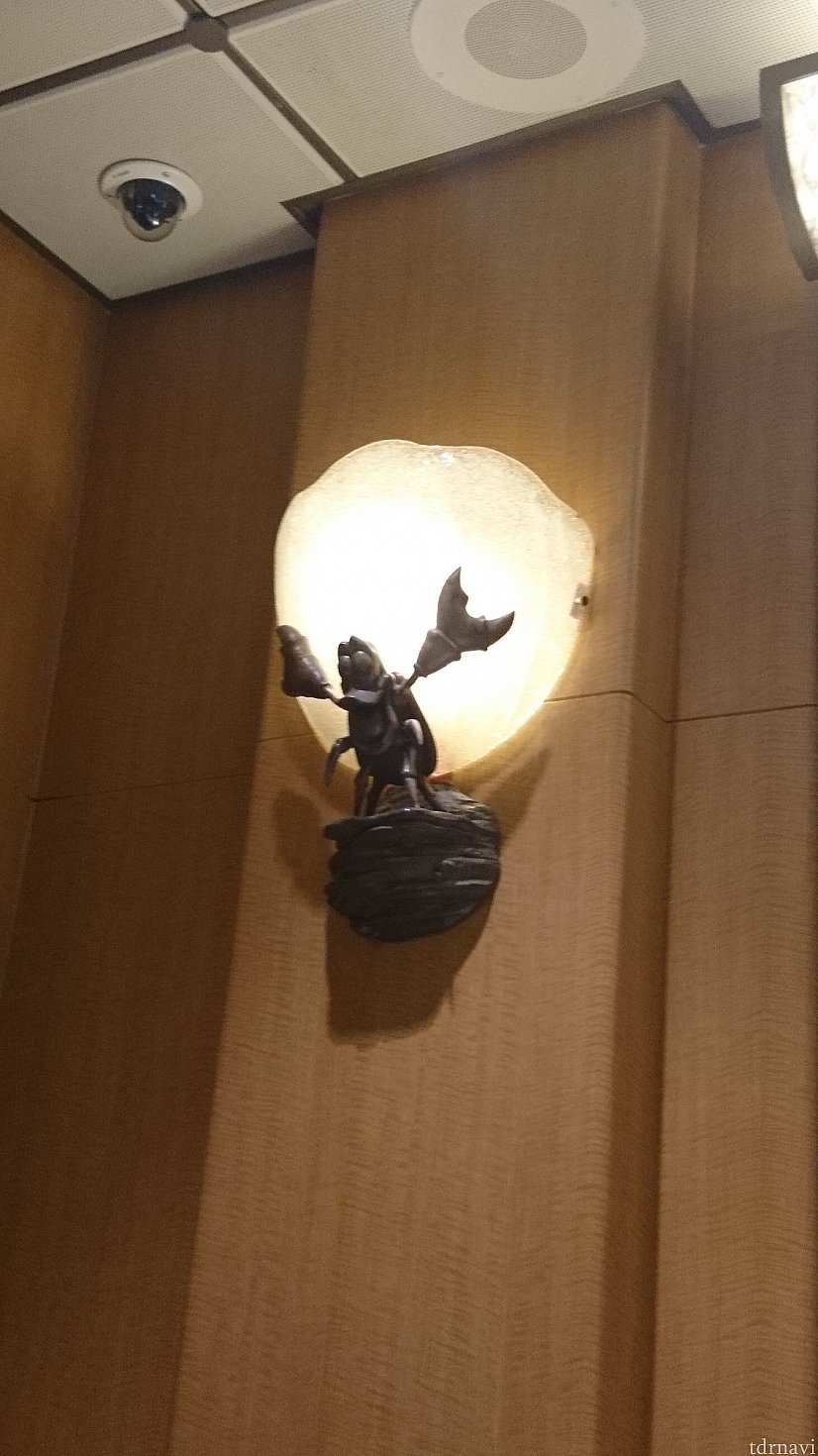 セバスチャンも!