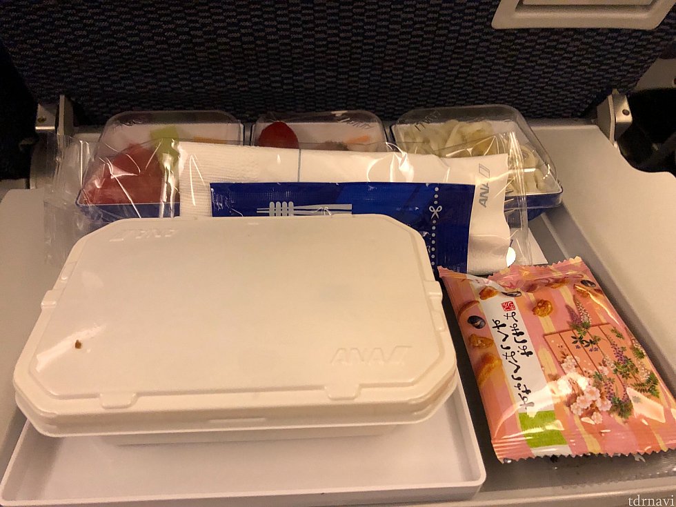 機内食です。