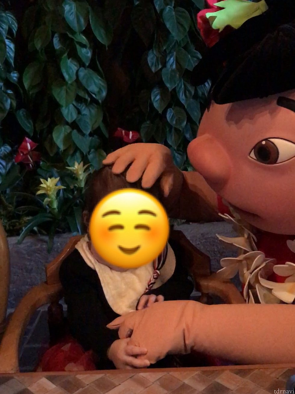 リロがいっぱい良い子良い子してくれました♫