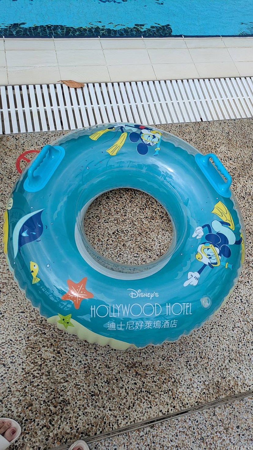 貸し出し用浮き輪