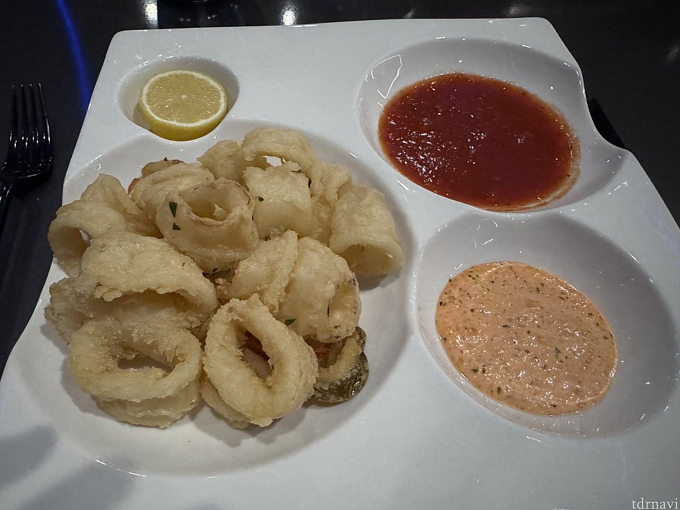 前菜：STARRY CALAMARI