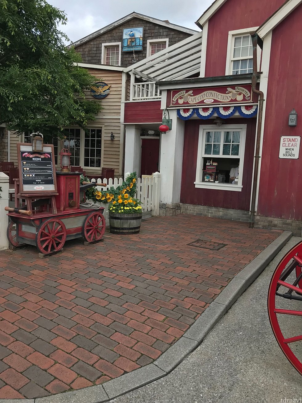 こちらがお店です💡クックオフ入口の左手にあります!