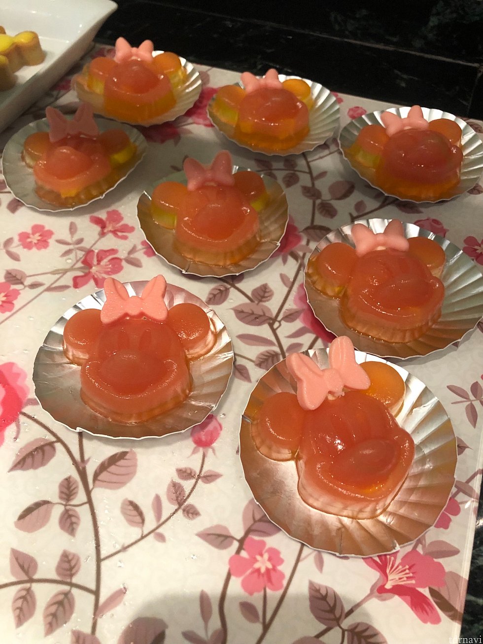ミニーちゃんのゼリー
グレープフルーツな味でした。