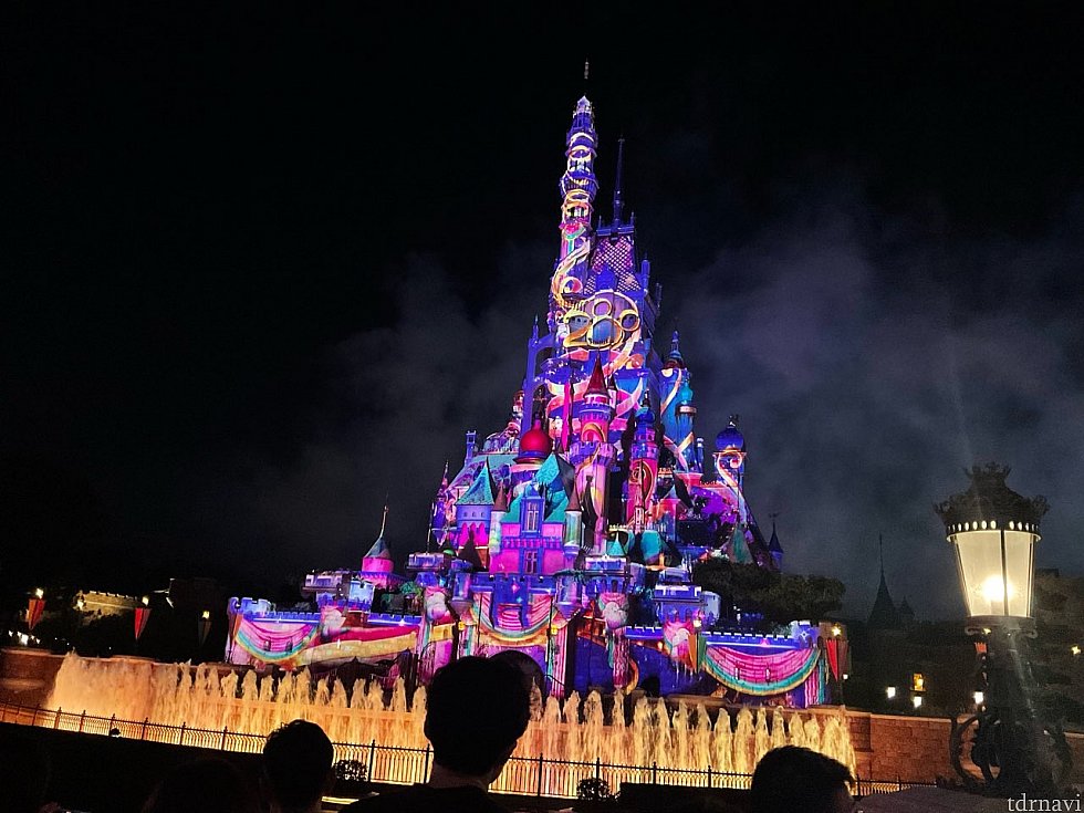 終了直後。まだ噴水も上がっています