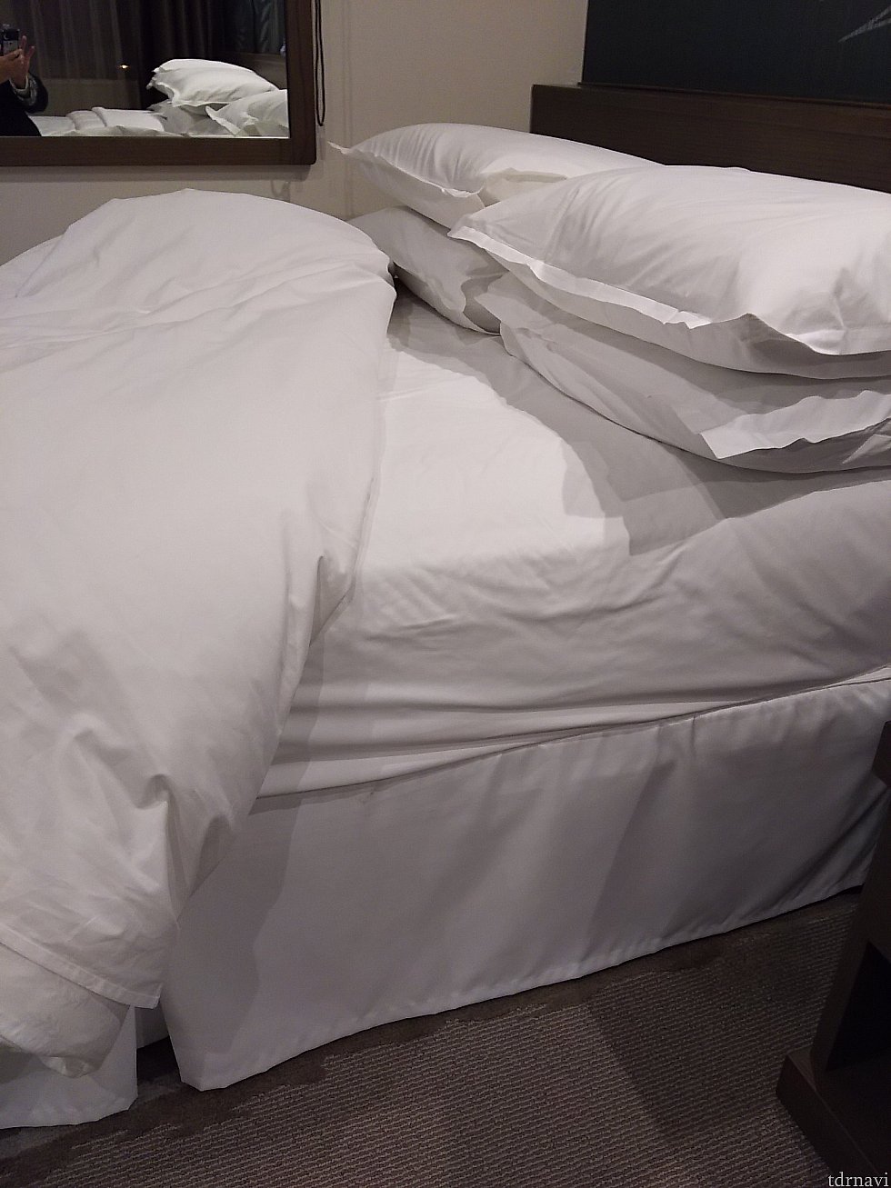 私の足が短いからでしょうか、ベッドから降りるのは一苦労でした😅
