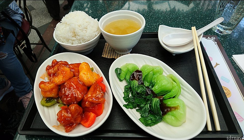 中式甜酸蝦雞球 198HKD
(Chinese Sweet&Sour Prawn Chicken )