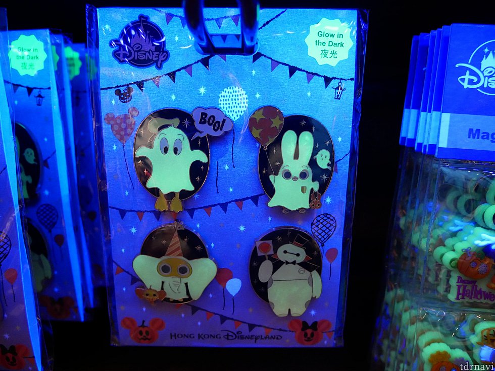 ピンバッチセット 208HKドル