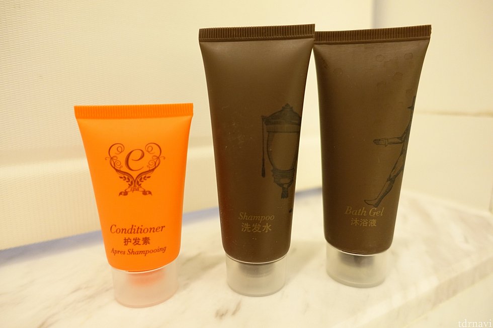 シャンプー、コンディショナーなど。