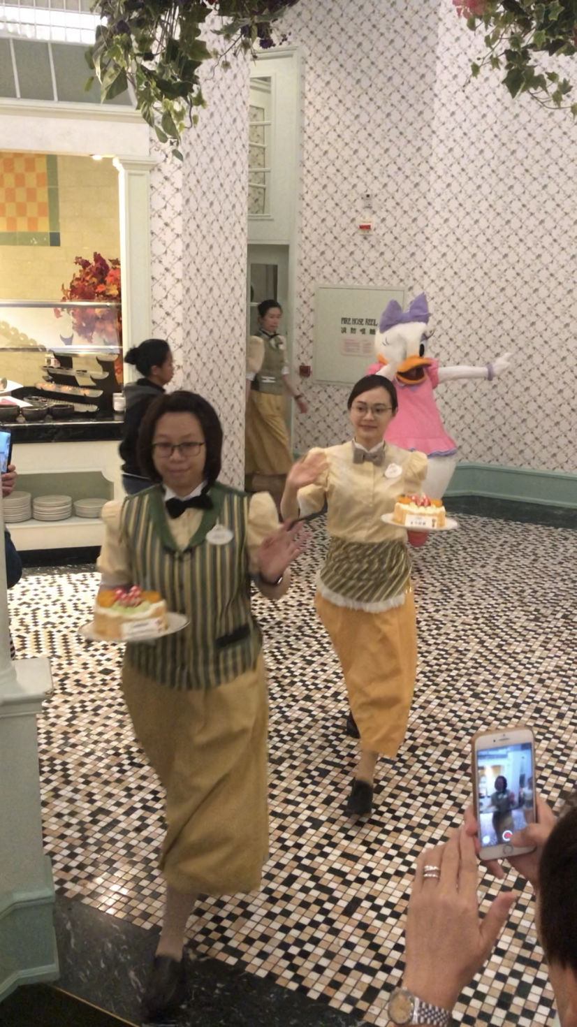 デイジーが最後尾に❣️
