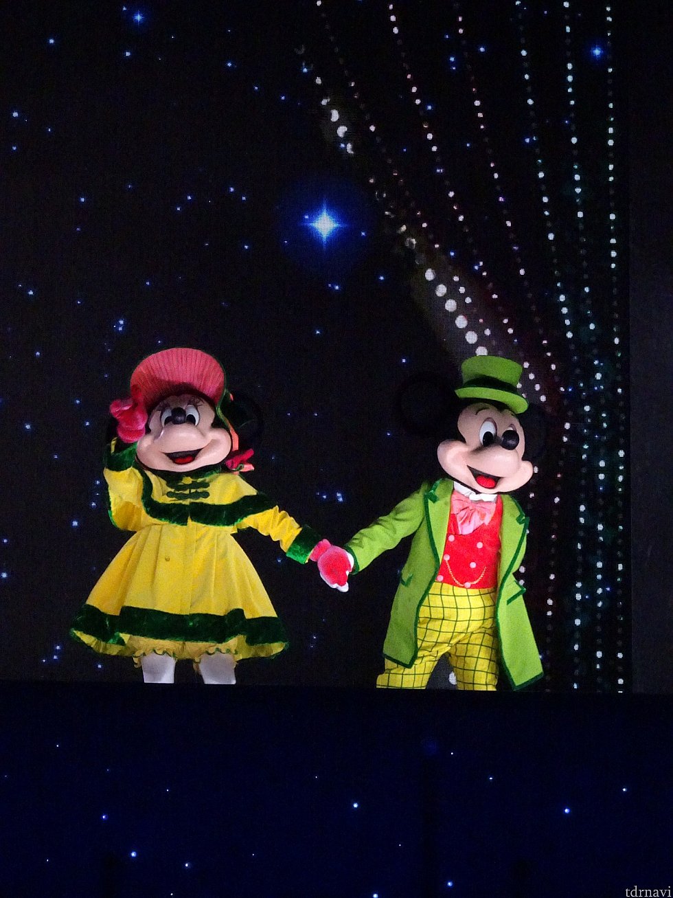 クリスマス衣装がお洒落で可愛い♡