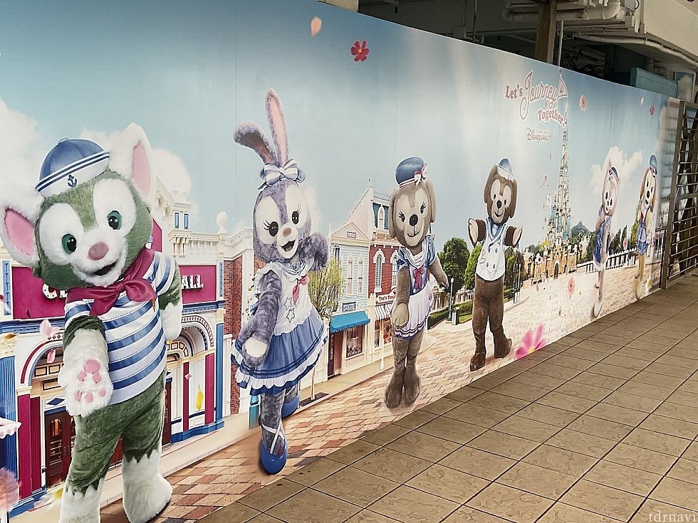 こちらの大きなデコレーションが目印！