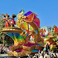 ディズニー　レア　プレート　海外 激レア 海外ディズニーランド USAフロリダ ウォルトディズニー