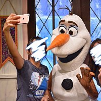 アナとエルサの2ショットで会える貴重な場所。（カリフォルニア）