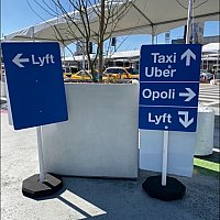 LAX-it からアナハイムへ！ UBER（カリフォルニア）