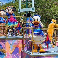ディズニーパレード 70周年記念パレード「The Celebrate Happy Cavalcade」