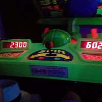WDW バズ・ライトイヤー プルバックカー ミニカー Amazon.co.jp: トイストーリー バズ プルバックカー トイ