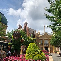エプコット：フランス館で見かけたお土産（フロリダ）