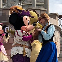 空いてます！好きな時に好きな場所からどうぞ！ ミッキーのロイヤル