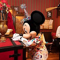 期間限定】90周年ミッキーがミニーとペアグリで迎えてくれます