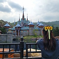 ワールドオブフローズン 時計 アナ エルサ ワールドオブフローズン限定グッズの紹介！アナとエルサの象徴的