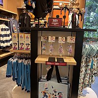 70周年グッズが30%オフ！値下げされてました！（カリフォルニア）