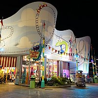 スーパーシリーファンランド | ユニバーサル・スタジオ・ハリウッドの