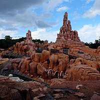 定番絶叫アトラクション | ビックサンダー・マウンテン（フロリダ）