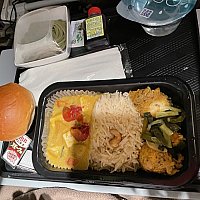 初めてのシンガポール航空でLAへ！機内サービスや特別食などをレポート