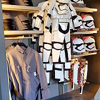 ジェダイも反乱軍もファーストオーダーも！コスチュームなら惑星