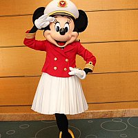 DCL ディズニークルーズ キャプテンミニーTシャツ DCL】ディズニーウィッシュ号：キャプテンミニー | ディズニー