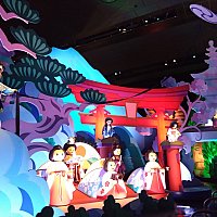 ◆パリディズニー◆イッツアスモールワールド 折り畳み傘 あけおめセール！ パリディズニー イッツアスモールワールド