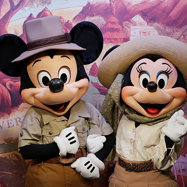 ダッフィー　ミニー　ミッキー　海外　WDW ハワイ 新品 Disney Traditionsミッキー＆ミニー ハワイ - メルカリ