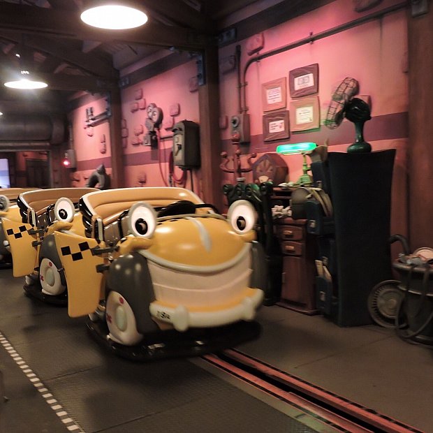 空いてる！ ロジャーラビットのカートゥーンスピン（カリフォルニア）