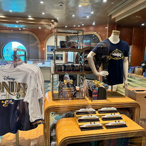 ディズニー クルーズライン ハワイ限定 ピンバッジ ディズニー クルーズライン ハワイ限定 ピンバッジ - メルカリ