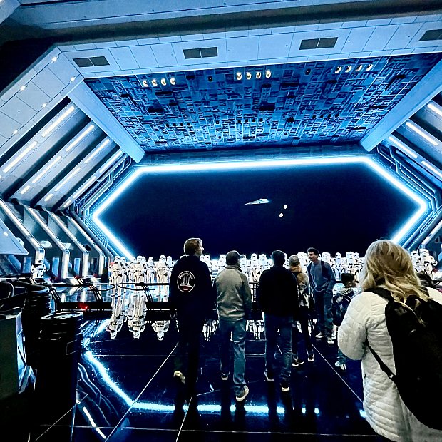 スター・ウォーズ / ディスターバンス　アット　ラース　ホームステッド トイザらス限定 ディスターバンス アット ラース ホームステッド