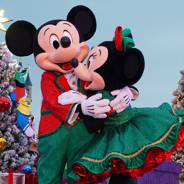 ノリノリでおすすめなショー！「ミッキーアンドフレンズ クリスマス