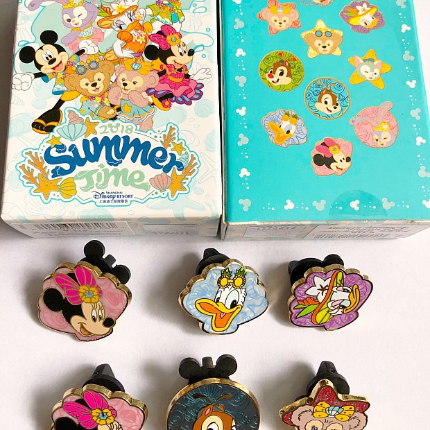 上海ディズニーリゾート　限定ピンバッジ Shanghai Disney Resort・Pin Badge/上海ディズニーリゾート
