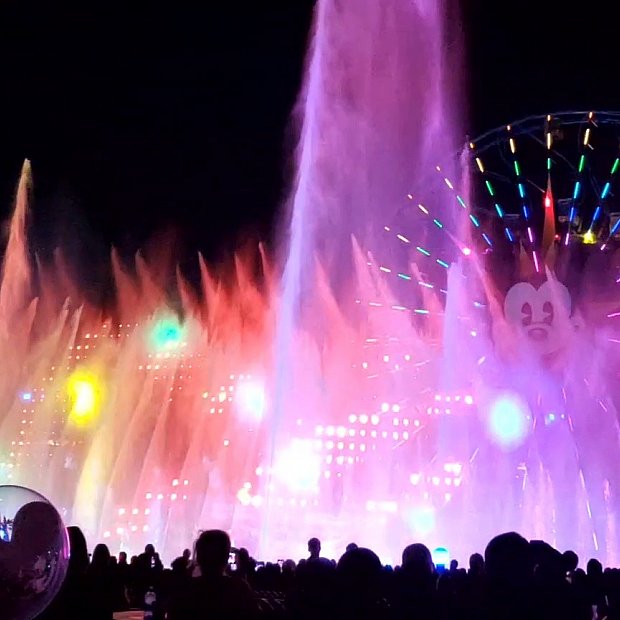 100周年を彩る 【World of Color − ONE 】 3日間の鑑賞位置レポート