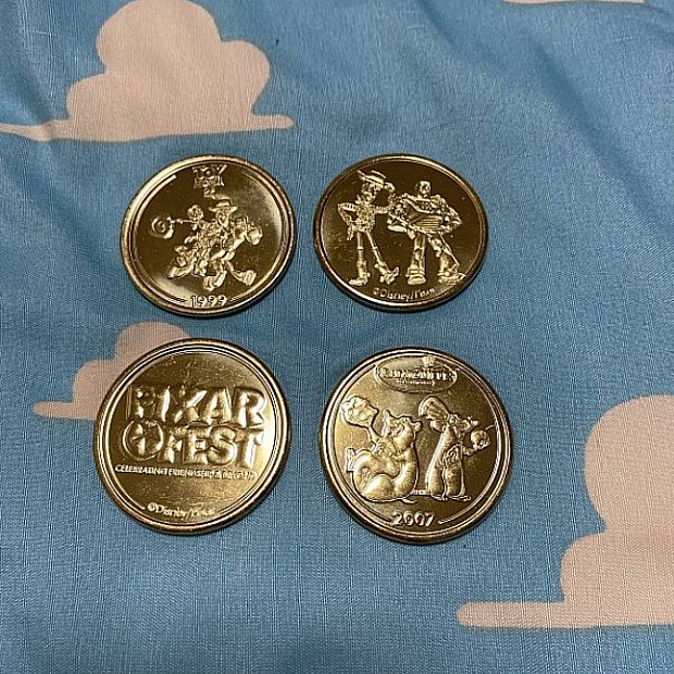 Pixar Fest 2024 限定のメダル