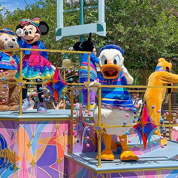 ディズニーパレード 70周年記念パレード「The Celebrate Happy Cavalcade」