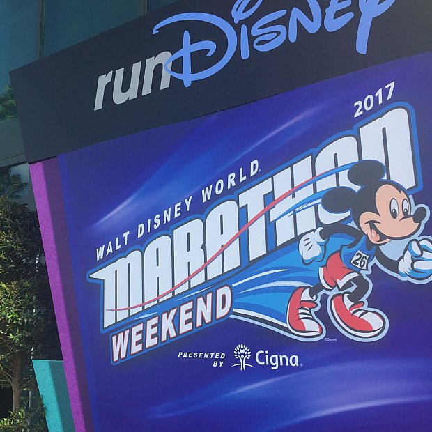 Rundisney 年に一度のフルマラソンのお祭り パークの中を走ろう ラン ディズニー フロリダ