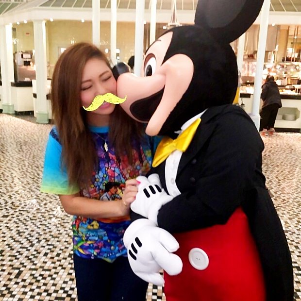 ミッキーの神対応に朝から泣けた！香港史上最高の思い出！ エンチャン