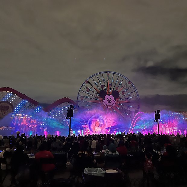 カリフォルニアディズニー　ワールドオブカラー　ピンバッジ　まとめ売り 2025年カリフォルニアディズニーにて‼︎欲しいピンいっぱい…厳選