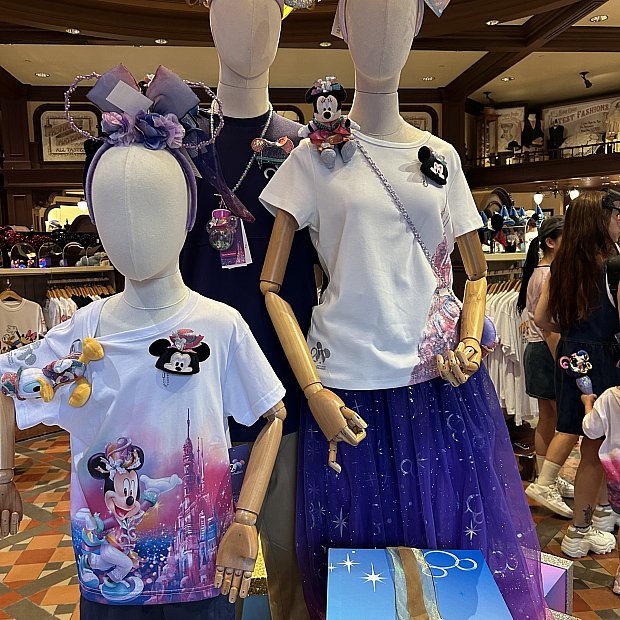香港ディズニー　20周年記念 シャツ　Lサイズ 香港ディズニー 20周年記念 シャツ Lサイズ Tシャツ・アパレル