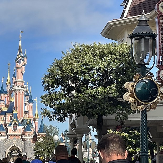 22アプリの便利な使い方とディズニーリゾートパリの今