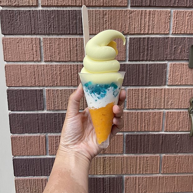 大型ソフトクリームライト HONEY TOP ハニートップ ライト点灯OK