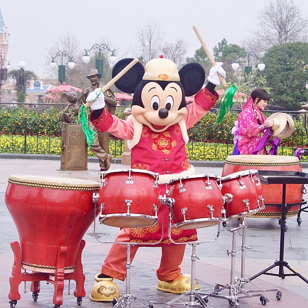 ミキミニが太鼓を演奏♪Chinese New Year Morning Drum Ceremony