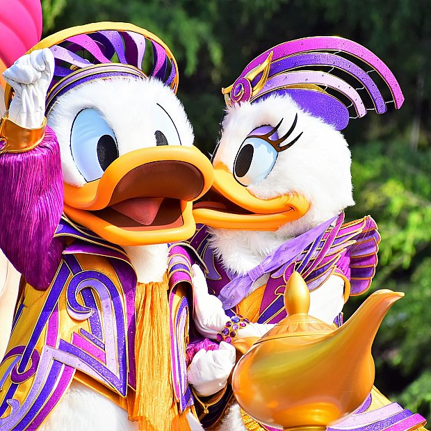 Disney - フロート キャラクターがいっぱい！フロートも豪華なTDL35thの最新