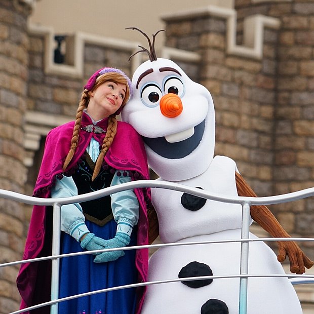 アナ エルサは降りてきません その理由は北欧エリアにあり アナとエルサのウィンターグリーティング 16