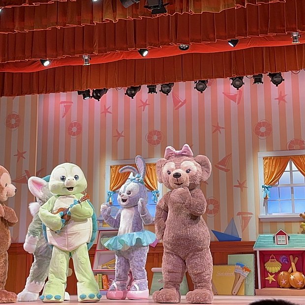 ダッフィーディズニービューティフルレイニーデイズダッフィーカーテン